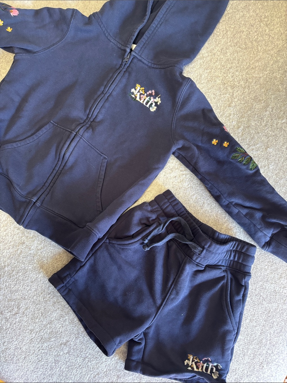 KITH set